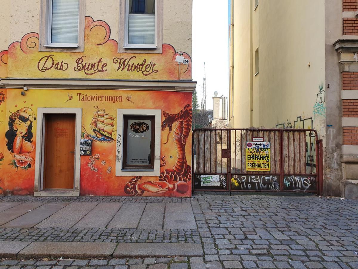 Ferienwohnung Oder Studio Dresden-Neustadt Inkl Parkplatz Mit Balkon Oder Terrasse Dış mekan fotoğraf